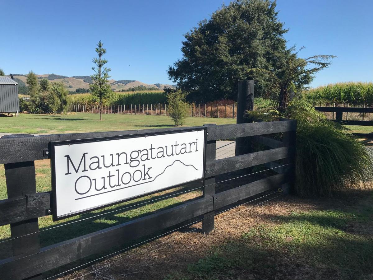 Maungatautari Outlook Cambridge Villa Exterior photo